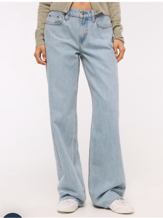 Abercrombie & Fitch Denim - Abercrombie Low Rise Ultra Loose Jeans
